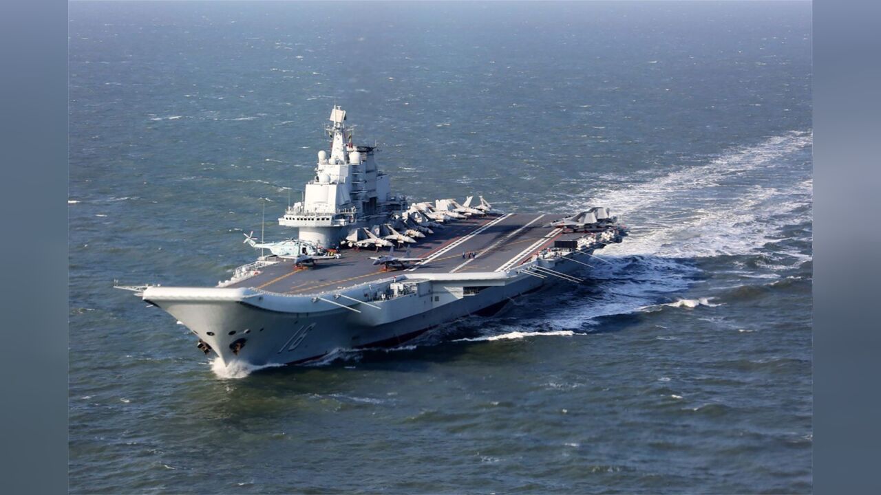 中国航母编队首次抵近关岛
