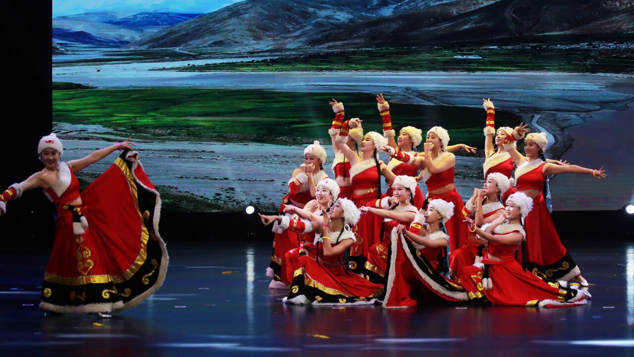 舞蹈《唐古拉风》