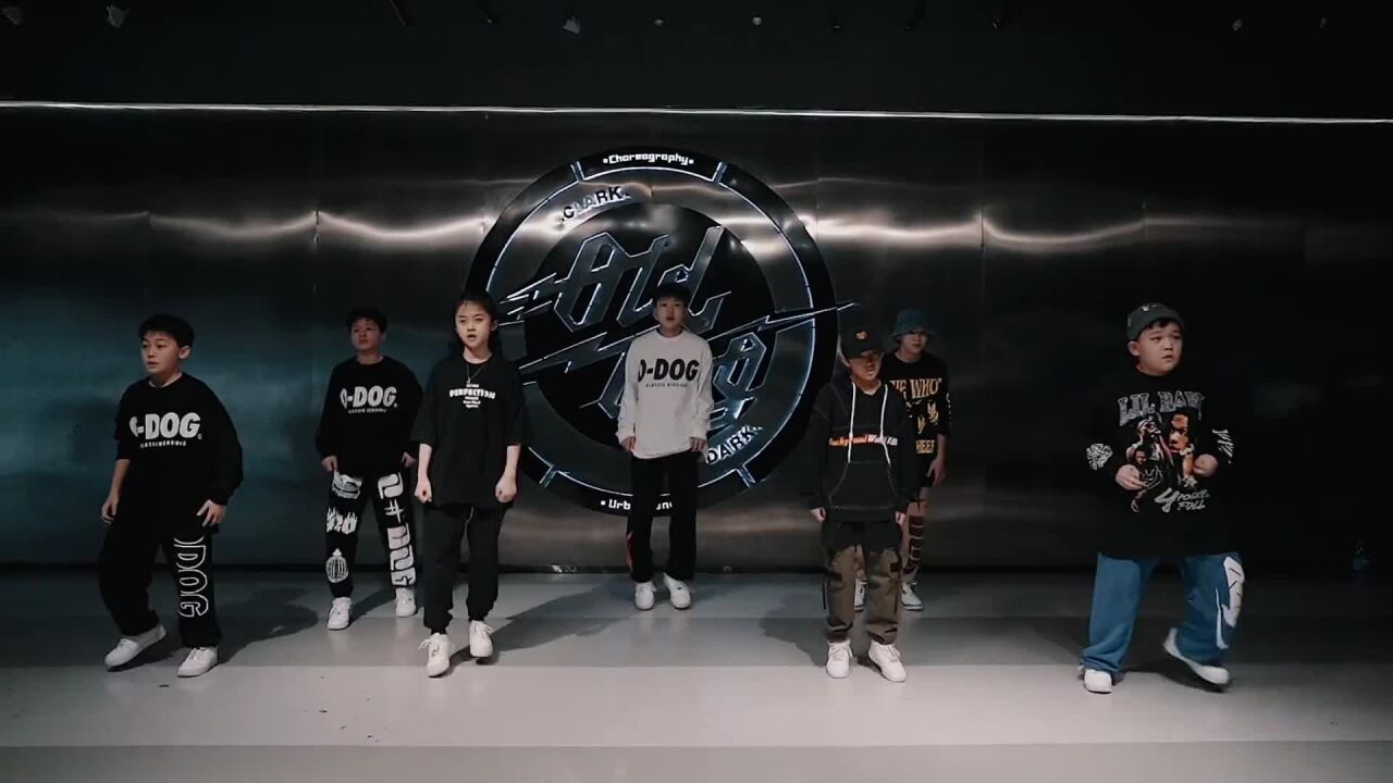 火热的集训开启 第一个炸场视频必须是odog编舞师石帅 导师的"倍数