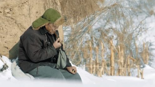 电影：七旬老人被儿女赶出家门，无路可走准备自尽，农村现实影片，8分看完《冬天里》