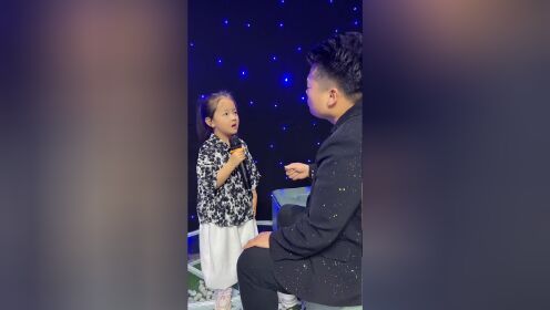世上最难的人童声版，五岁孩子唱出了父母的伟大#杨大勇 #天籁童声#世上最难的人.