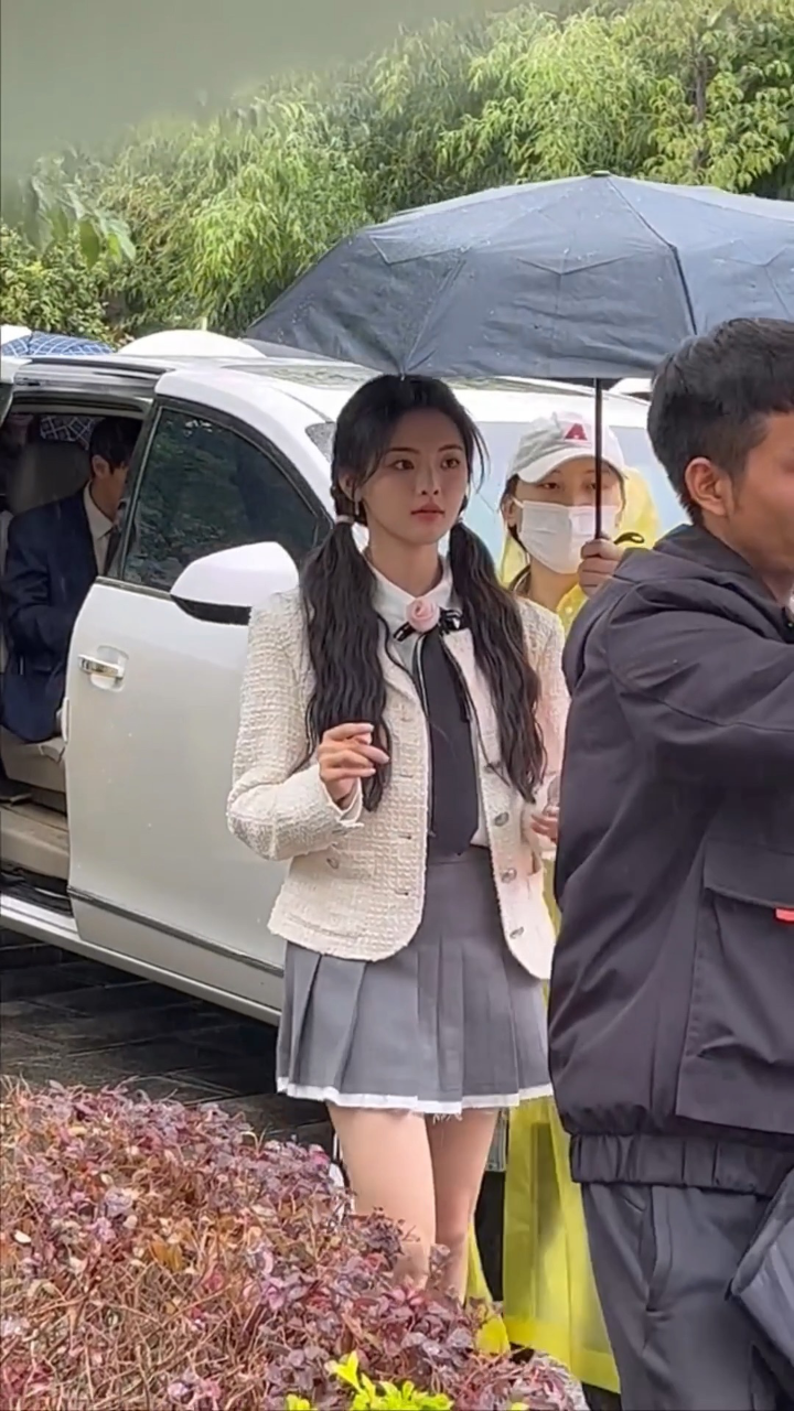 杨超越丁禹兮七时吉祥团综同框路透合集