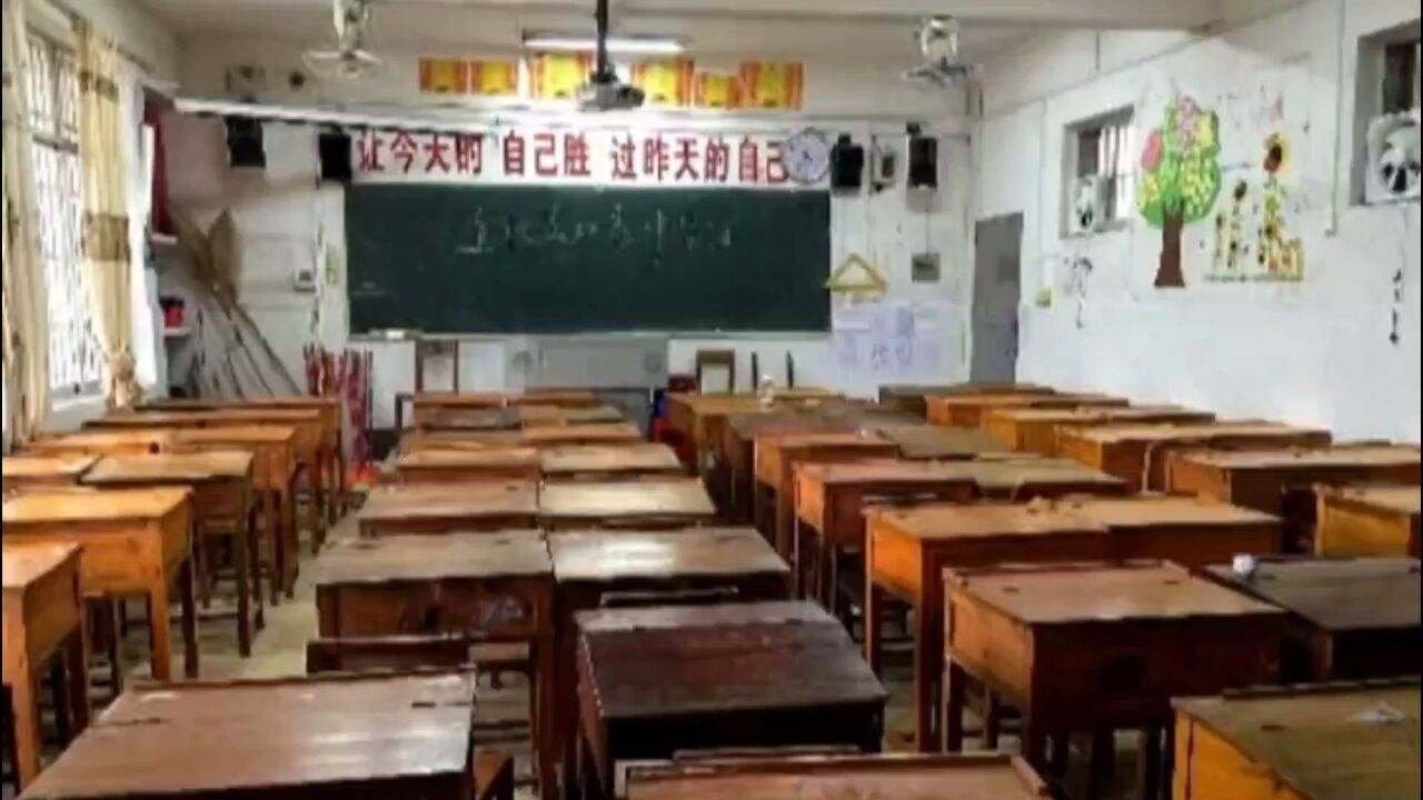 致青春,8090后的回忆,青春校园,同桌的你,杯念青春,青春一去不复返