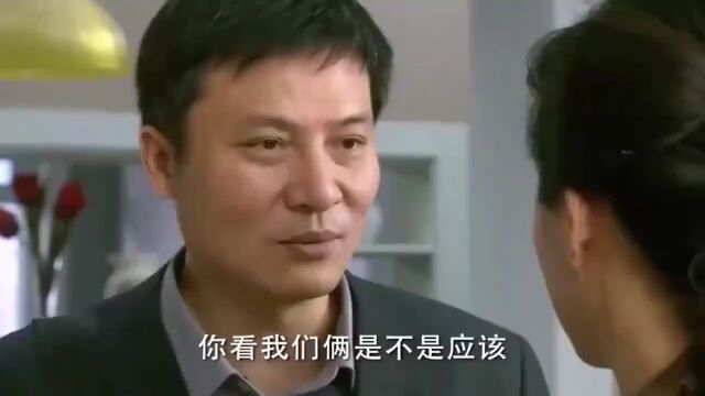 鸭子:男人爱上大龄美妇,谁知突然被美妇叫上楼,有戏了