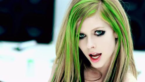 Avril Lavigne《Smile》官方版