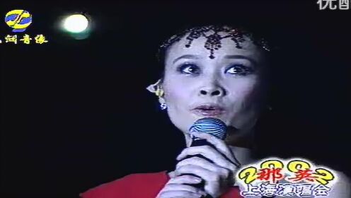 那英全场2002“我不是天使”演唱会上海站