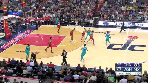 《NBA全场集锦》【得分】什么叫顶级3D 波特接球飘移三分点燃主场