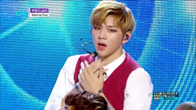 60FPS 1080P | WANNAONE  Light, 워너원  켜줘 Show Music Core 20180616