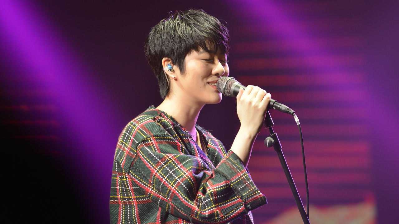 复古港风超有范儿岑宁儿这首粤语歌戒口好听到爆