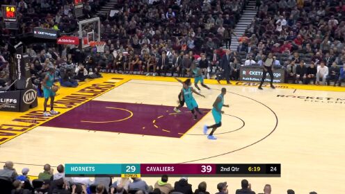《NBA全场集锦》拼速度的时候到了！乐福长传塞克斯顿大步流星飞身上篮