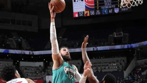 《NBA全场集锦》【球星】瓦兰丘纳斯vs活塞集锦 砍下26+17多次献精彩暴扣