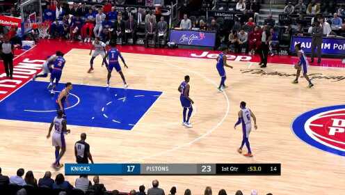 《NBA全场集锦》急急如律令三分要人命 加洛韦绕场半周接球三分张手就有