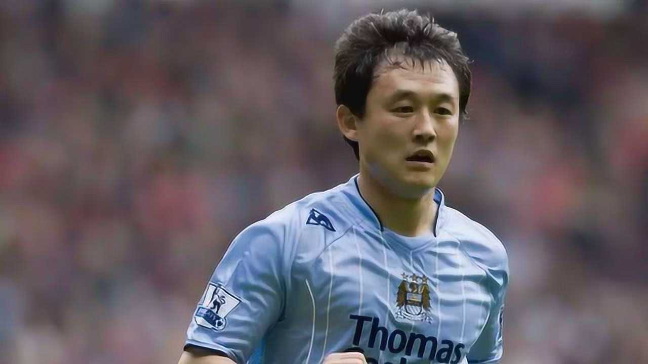 狂奔40米回防飞身极限解围 孙继海经典一脚载入英超历史