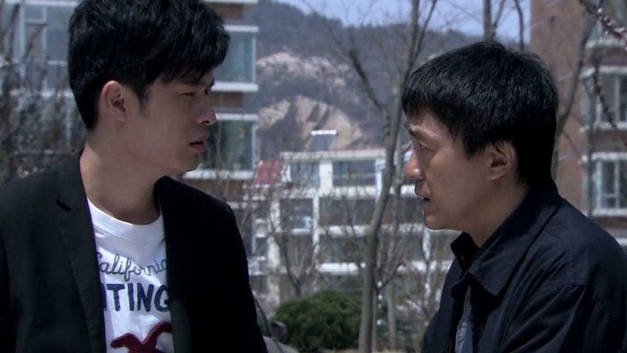 《老爸的爱情》第28集03:雷雷承认自己和晓莉谈恋爱了,盛利直接把雷雷拉走了_高清1080P在线观看平台_腾讯视频