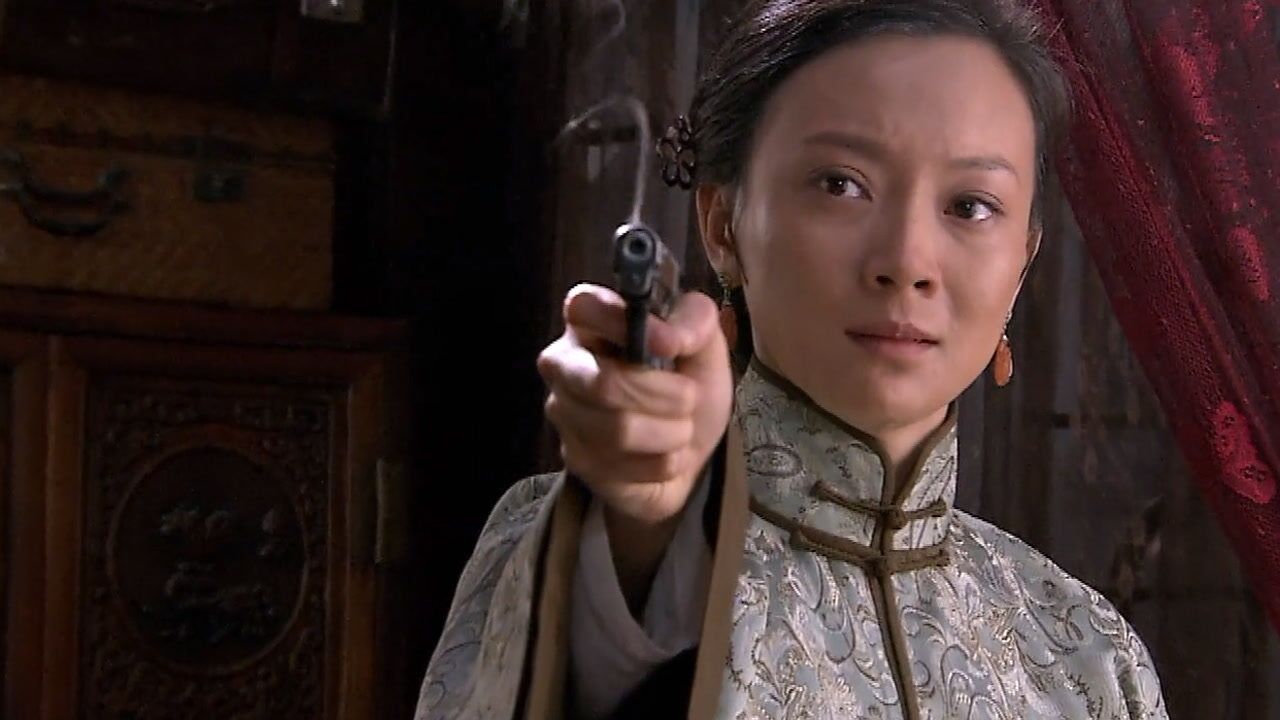 《铁梨花》第41集01:栓子要杀死老太太,被铁梨花一枪打死_高清1080p
