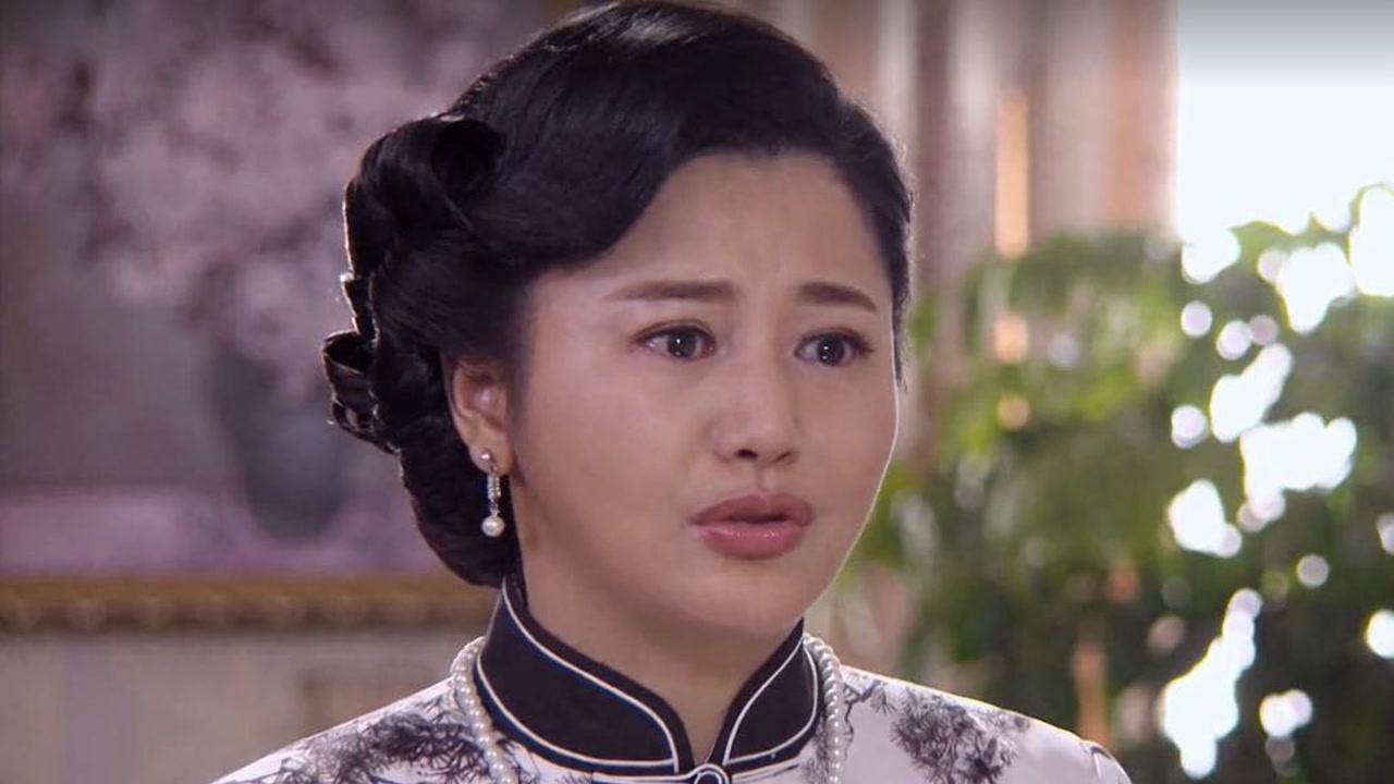 《浴血红颜》第39集02:余萍说出事实真相,红绣无法接受夺门而出