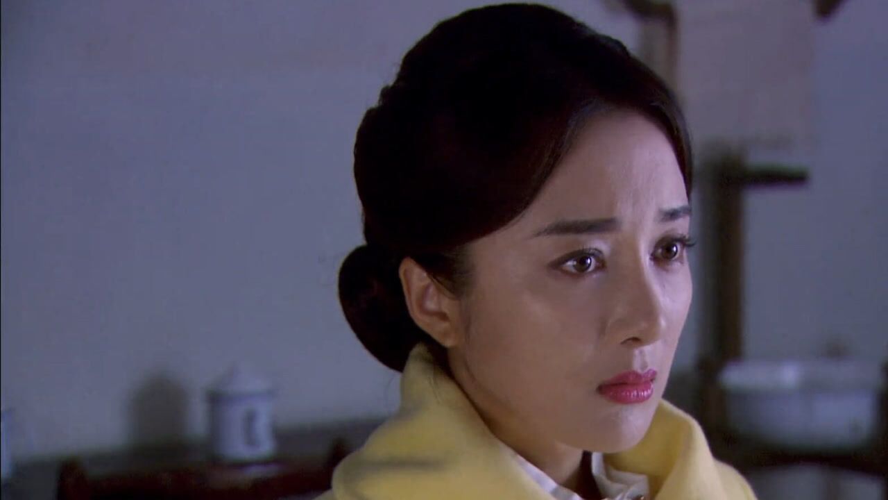 《家国恩仇记》第47集02:花大宝跟随林定邦行动险些被抓,几人商量该