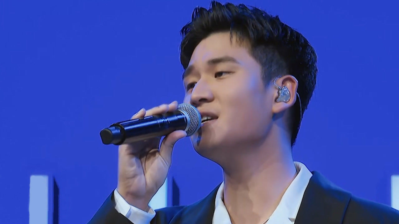 周兴哲绝美转音惊艳张碧晨,薛之谦忍不住跟唱 _综艺_高清1080p在线