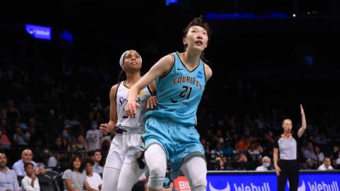《WNBA》精彩镜头高清回顾 盛夏七月一起看韩旭称霸WNBA