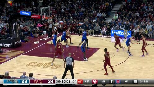《NBA骑士》眼疾手快第一人 波尔平地起飞暴力补扣势大力沉