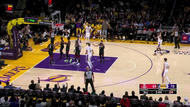 戴维斯vs火箭集锦 全场砍下27+10制霸篮下予取予求