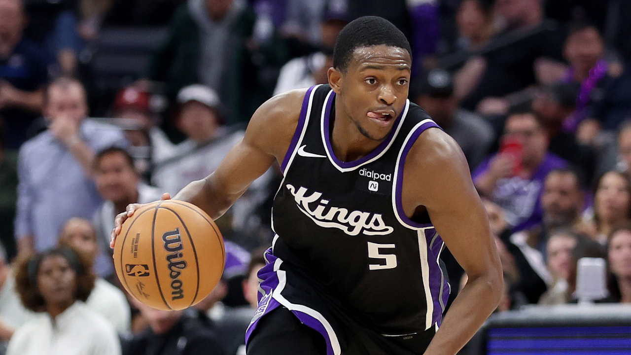 【球星】福克斯vs雷霆集锦 全场拿下41分 内外结合全面建功