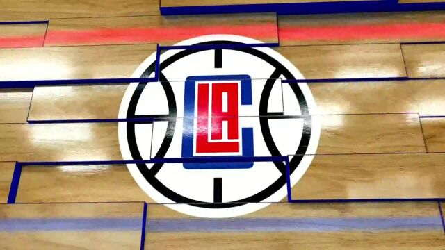 乔大将军顶开小黑战斧重扣势大力沉