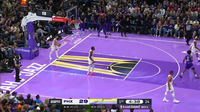 大个子瞬间化身高射炮 科林斯三分线外手起刀落