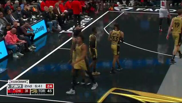NBA季中锦标赛小组赛：公牛vs猛龙第2节中文解说回放