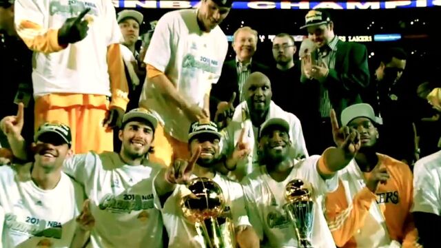 三分飙射！勇士队扩大领先！