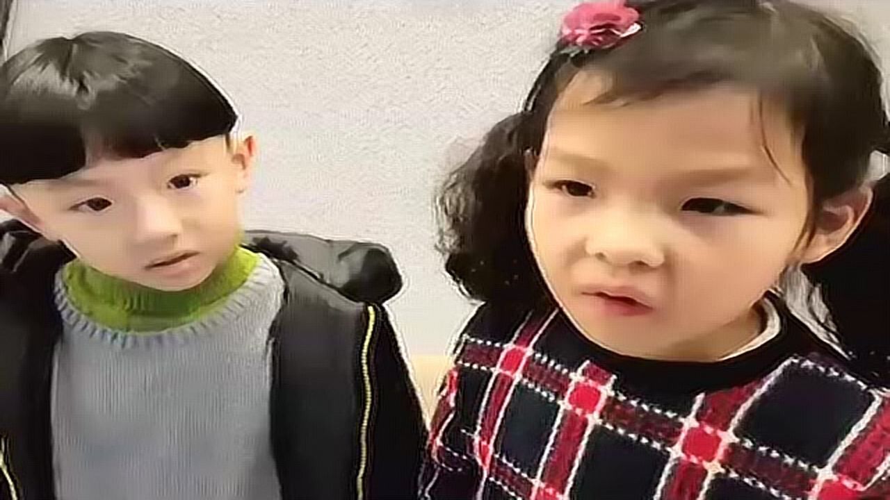 幼儿园小朋友参观博物馆_高清