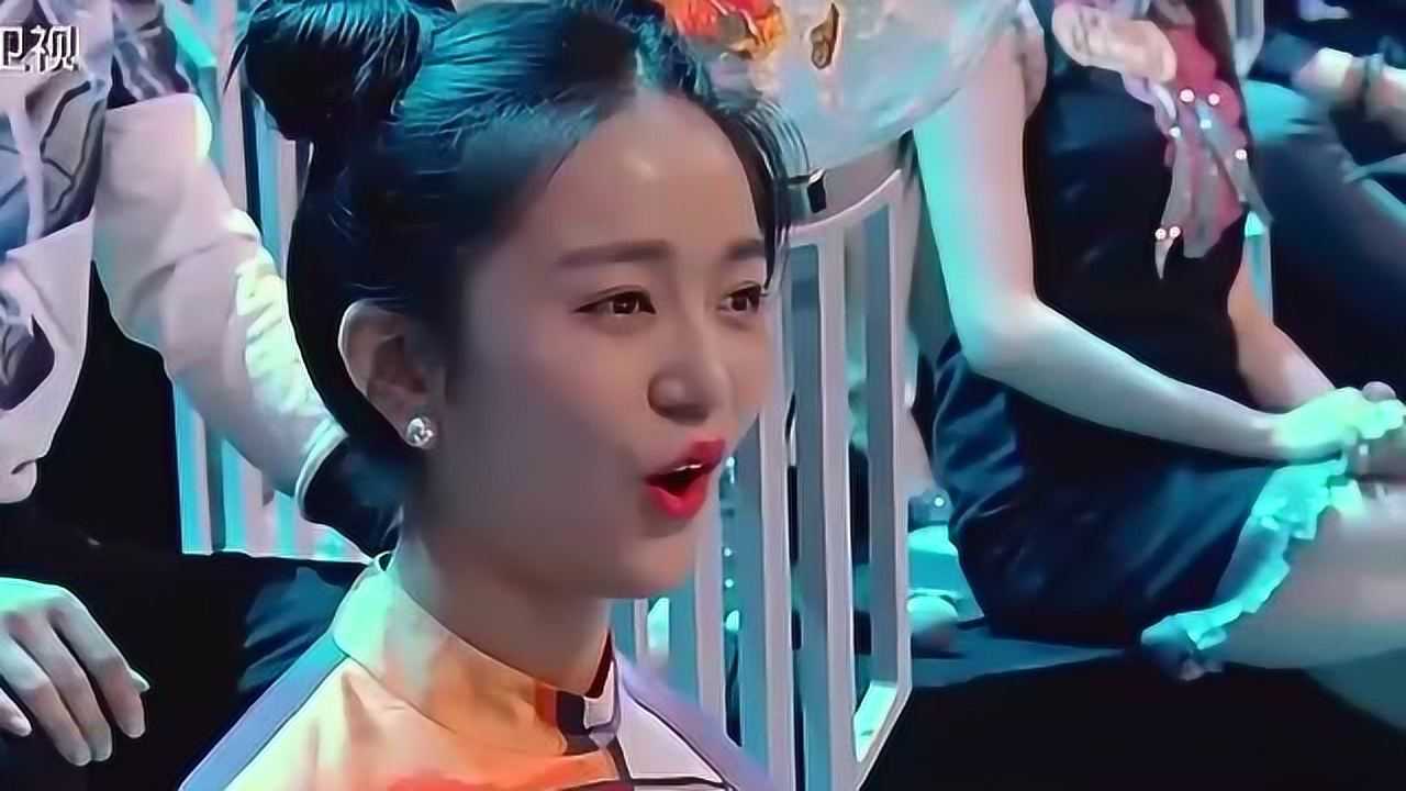 登顶2017-01-16期吴泽湘和游一堃成功登顶2017-01-23期"美丽中国"全