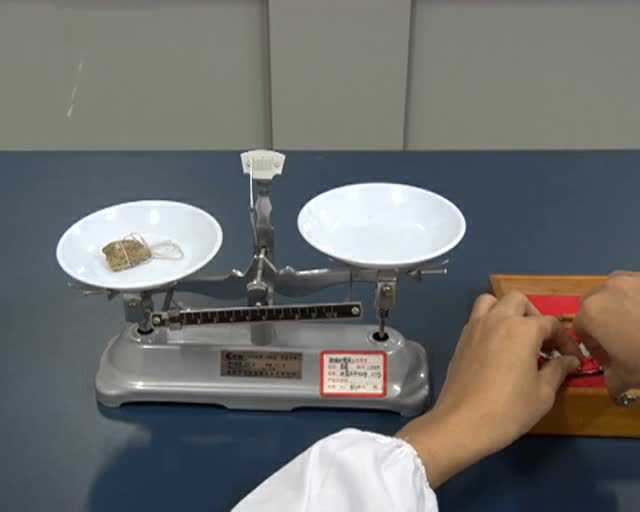 物理实验——测量小石块的密度_腾讯视频
