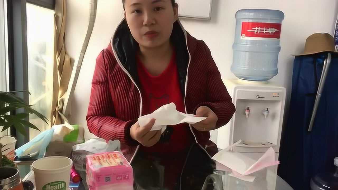 爱生活卫生巾演示