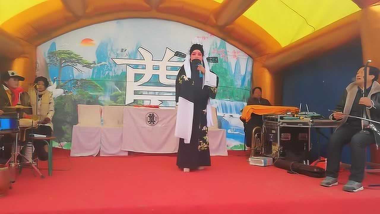 民间乐团演唱秦腔《哭墓》实拍
