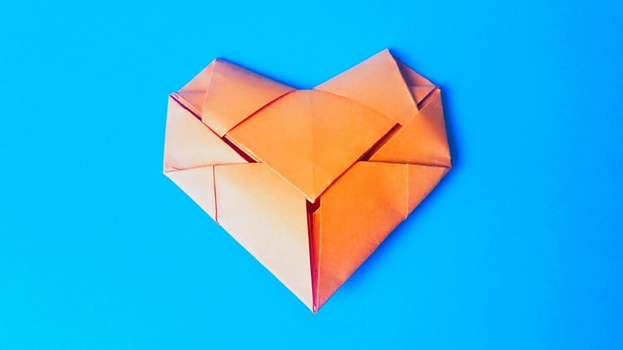 折纸王子教你爱心项链,很有创意的折纸,简单易学