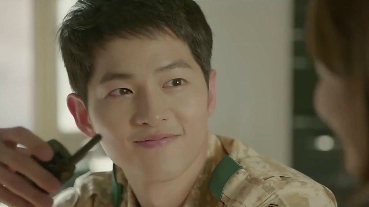 柳时镇教姜暮烟用对讲机,尹明珠要和柳时镇结婚,柳时镇紧张