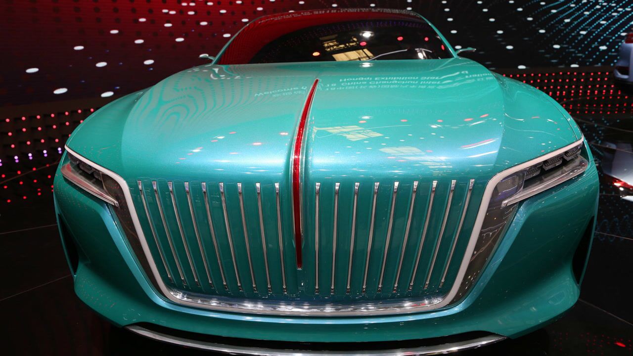 国产红旗gt概念跑车首次亮相长春 只展不卖被称"无价之宝"