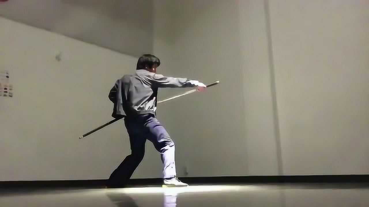 高手演示武士刀使用要点，拔刀要快，收刀要帅！_腾讯视频