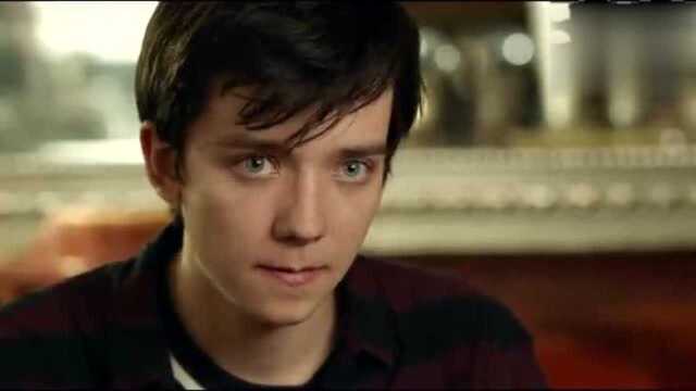 Asa Butterfield Sophie Turner