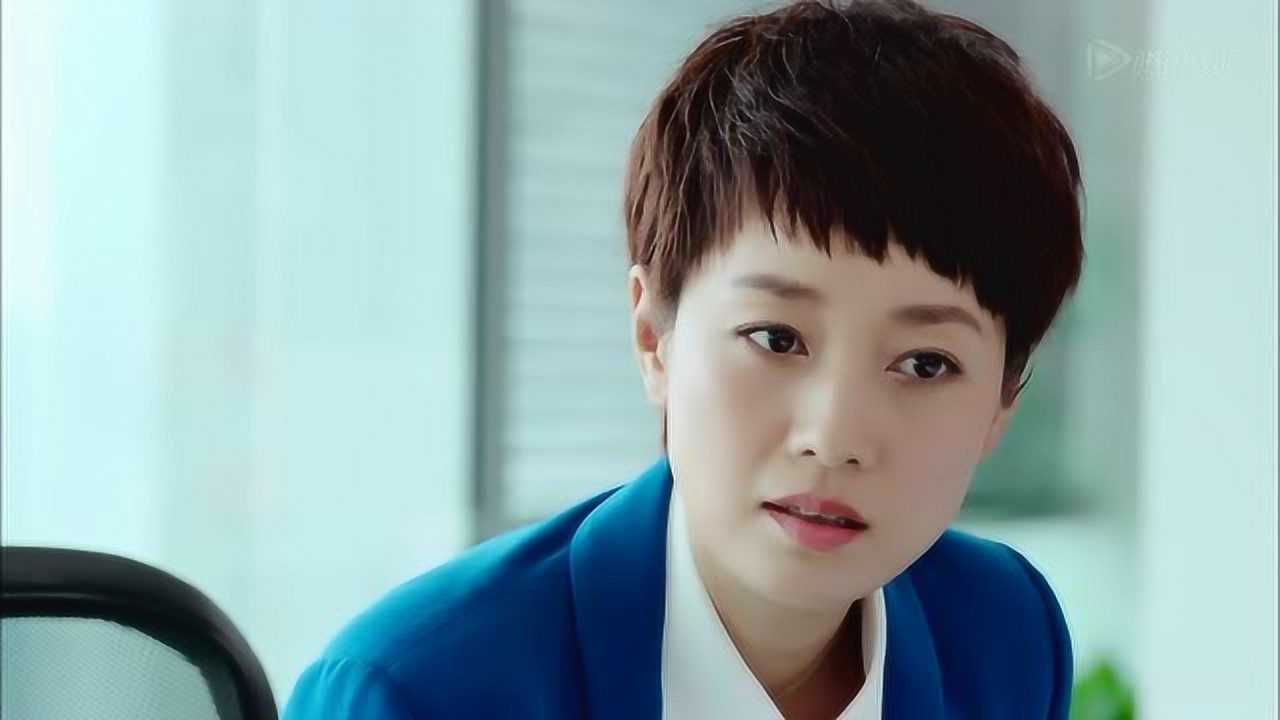 北上广马伊琍收到快递当场验货快递员尴尬了用我帮你数数吗