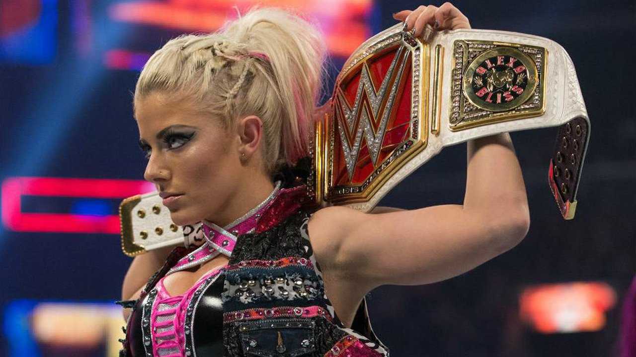 wwe明星阿莱克萨布里斯庆生视频 回顾小魔女五次夺冠历程