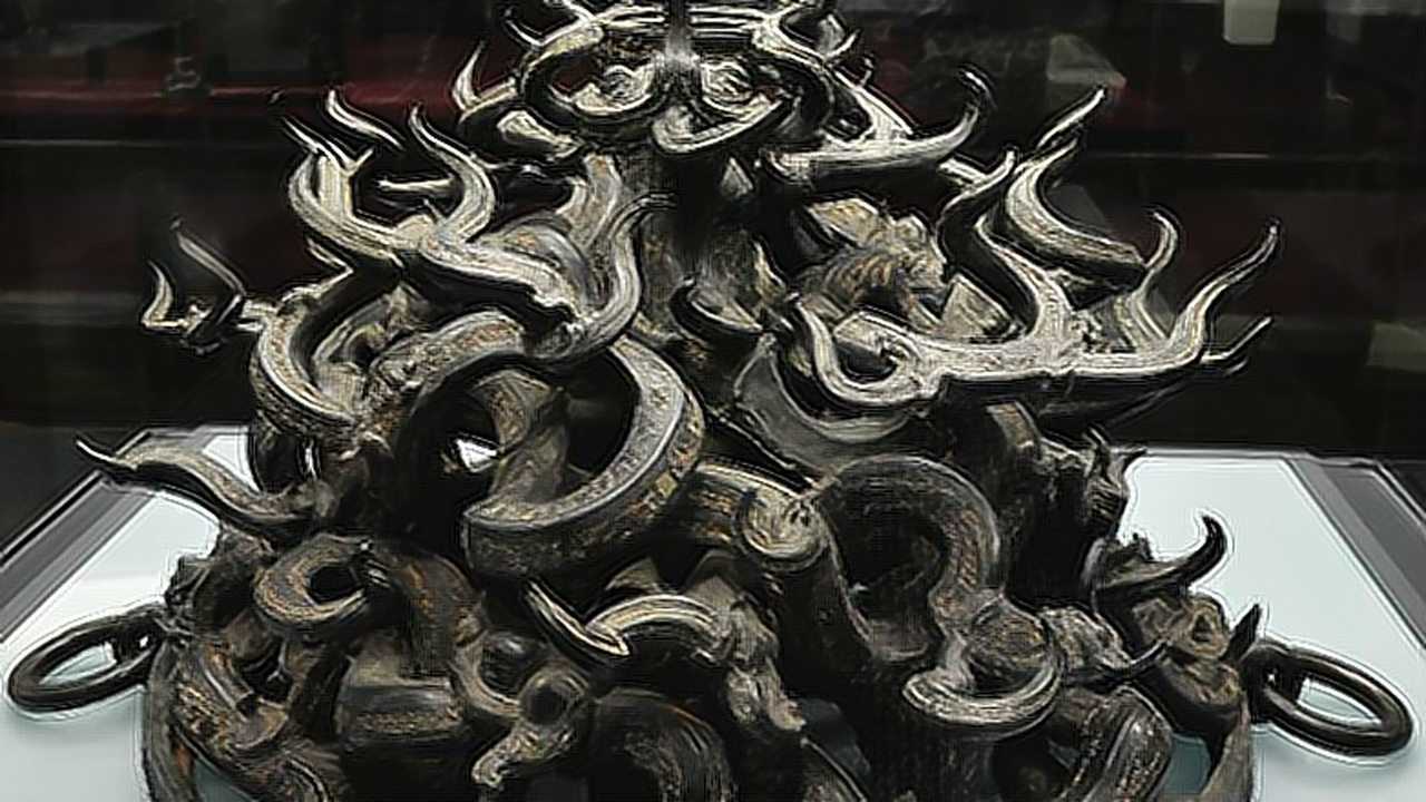 曾侯乙墓出土一件陪葬品比编钟更为神秘专家至今不知道其用途
