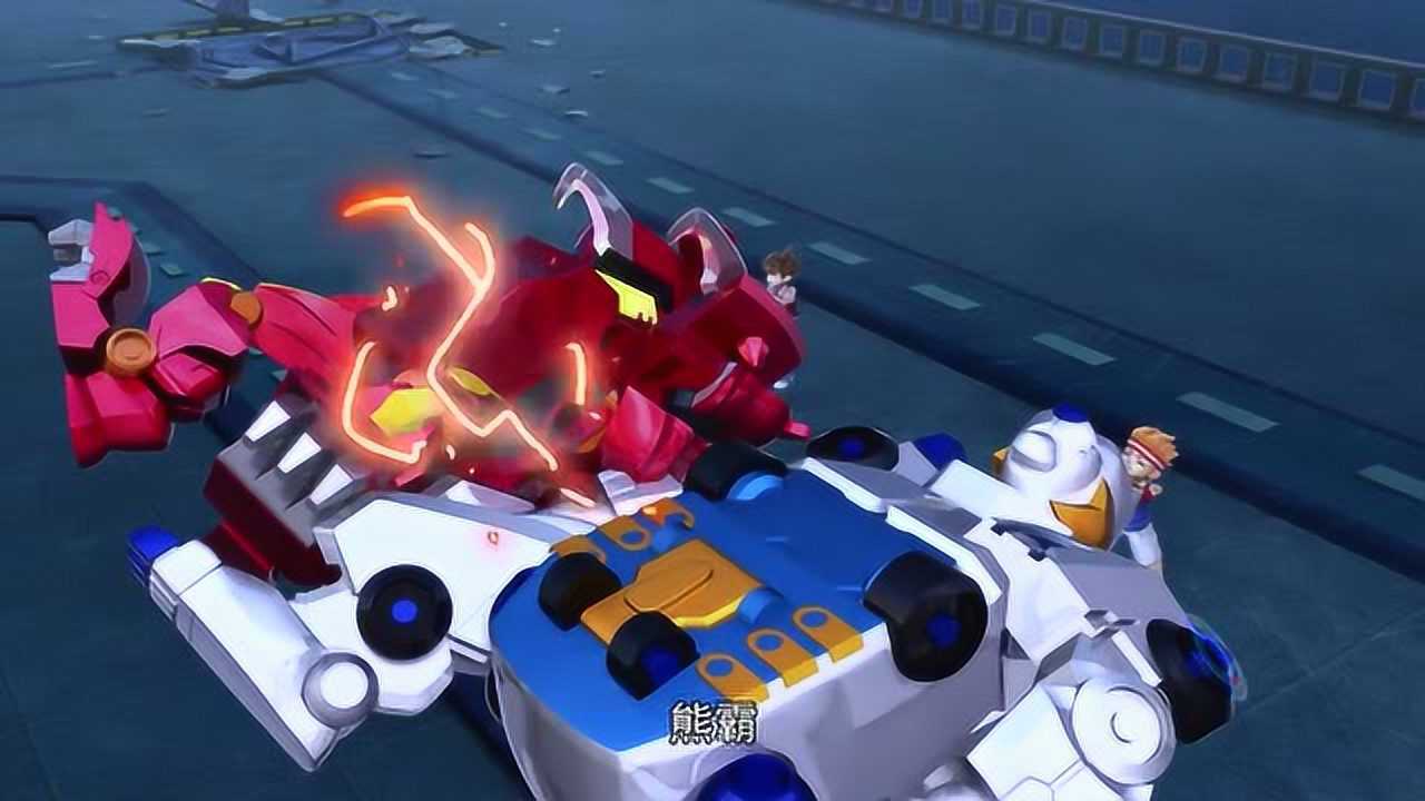 猎车兽魂: 熊霸跟龙威不是雷煞的对手,一瞬间就被抓住了