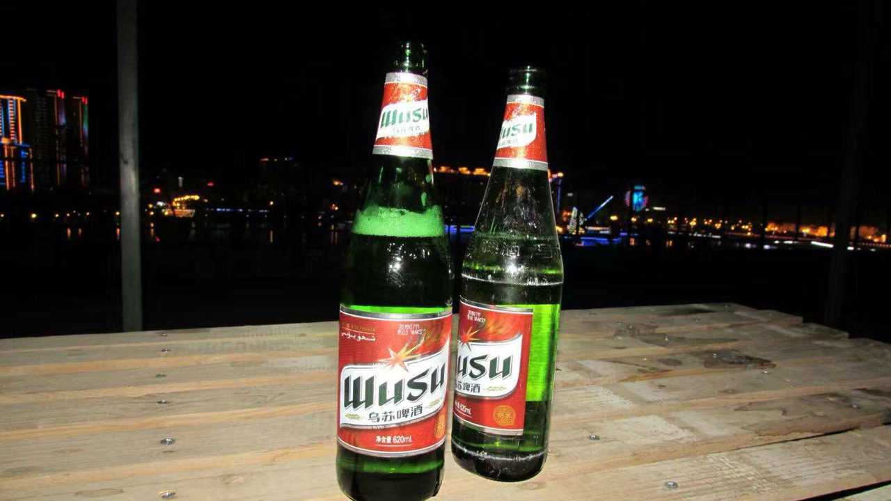 新疆的夺命大乌苏啤酒到底有多厉害看完你还敢喝吗