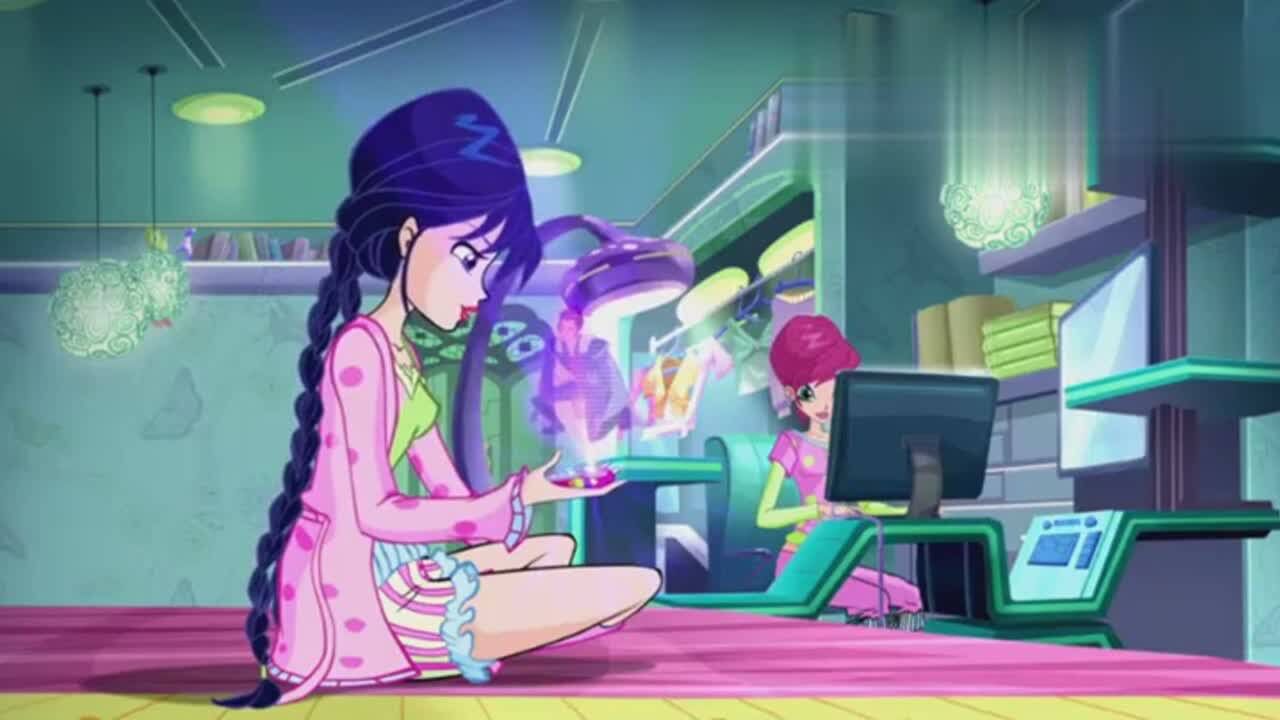 魔法俏佳人妙莎给男朋友打电话竟被瑞文冷落真是不解风情