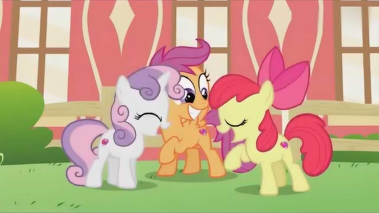 小马宝莉:苹果丽丽甜心宝宝醒目露露得到一模一样的可爱标志,好酷