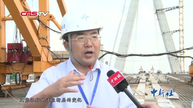 中国首座跨地震断层桥梁——海南铺前跨海大桥合龙