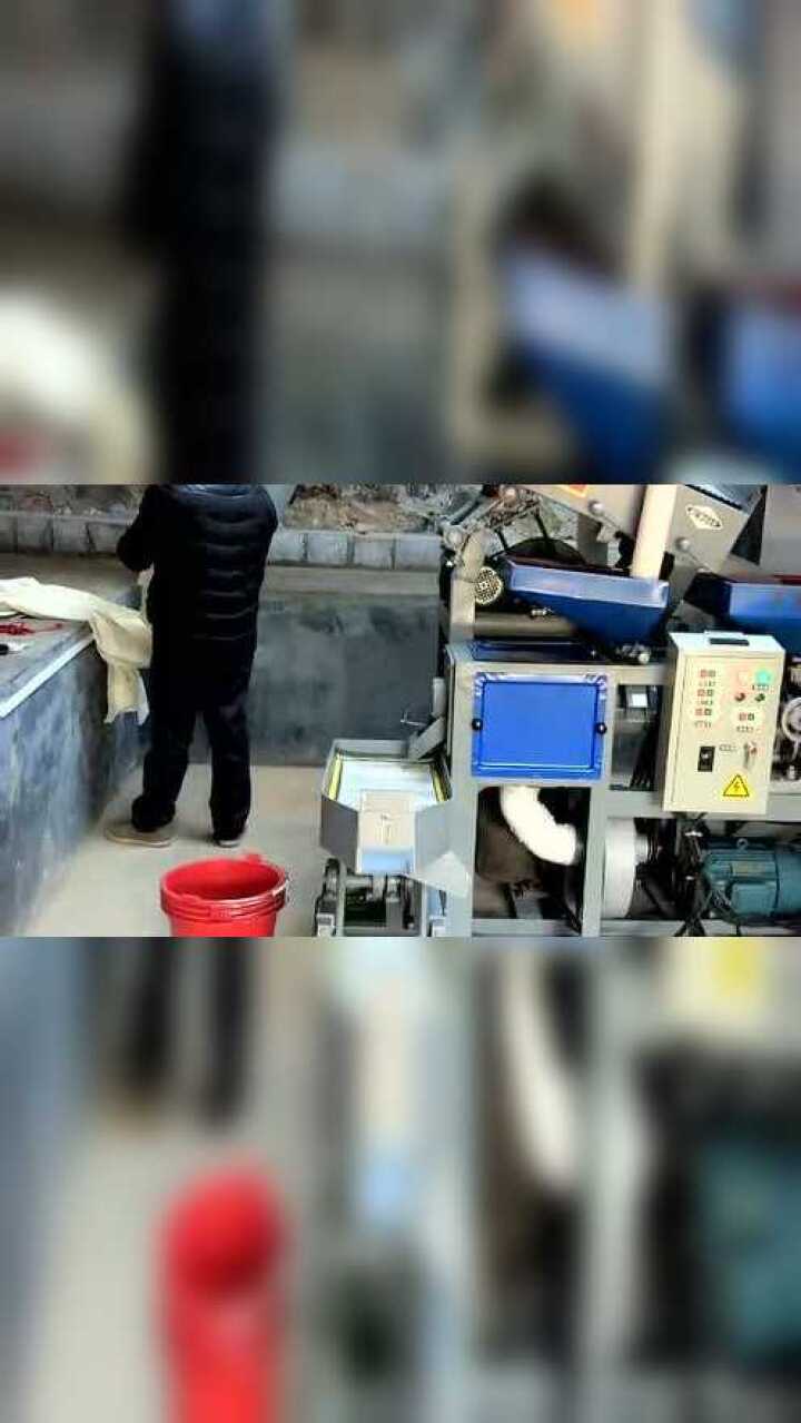 哈欧机械:网红碾米机新型高效砻谷碾米组合机成套碾谷碾米打米机_腾讯视频