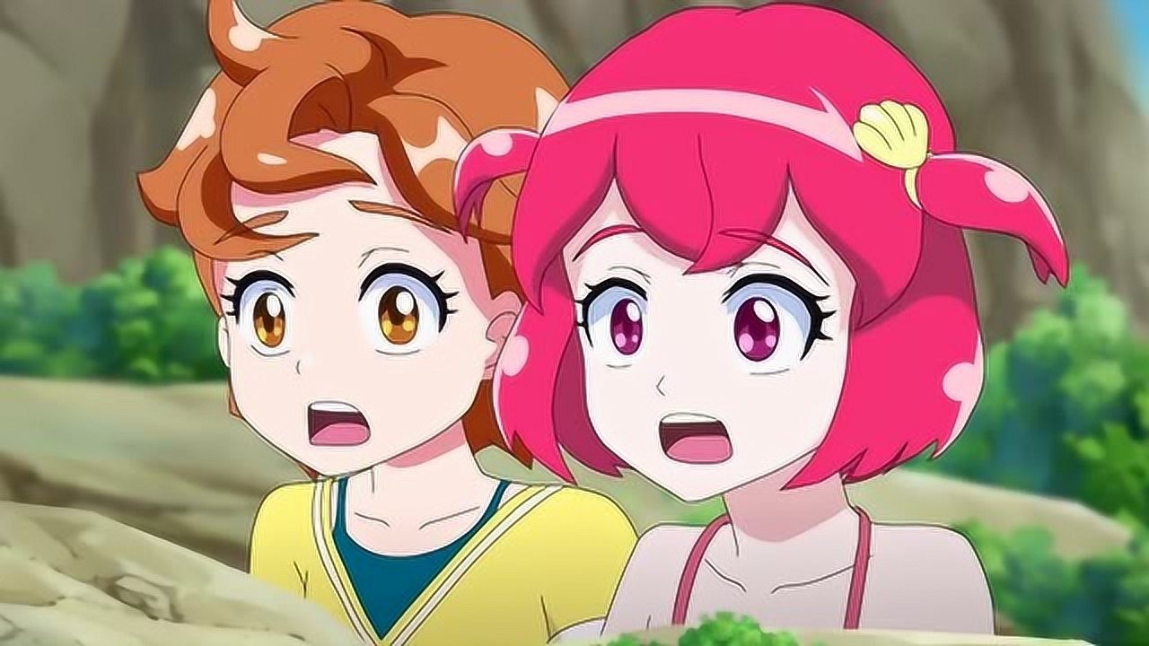 巴啦啦小魔仙之魔法海萤堡希雅用魔法光球被海昕和夏凡看见了